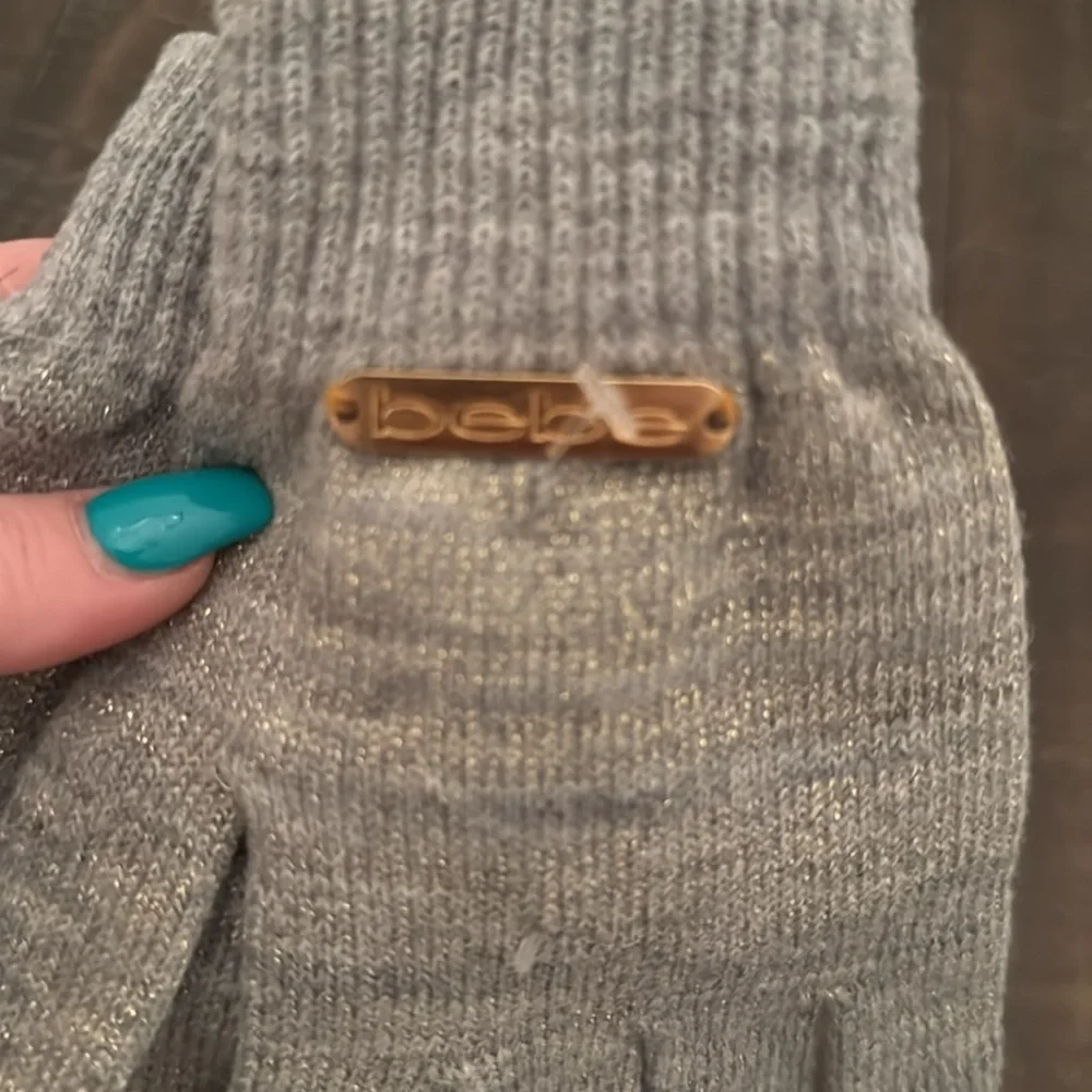 Bebe silver gloves NWOT